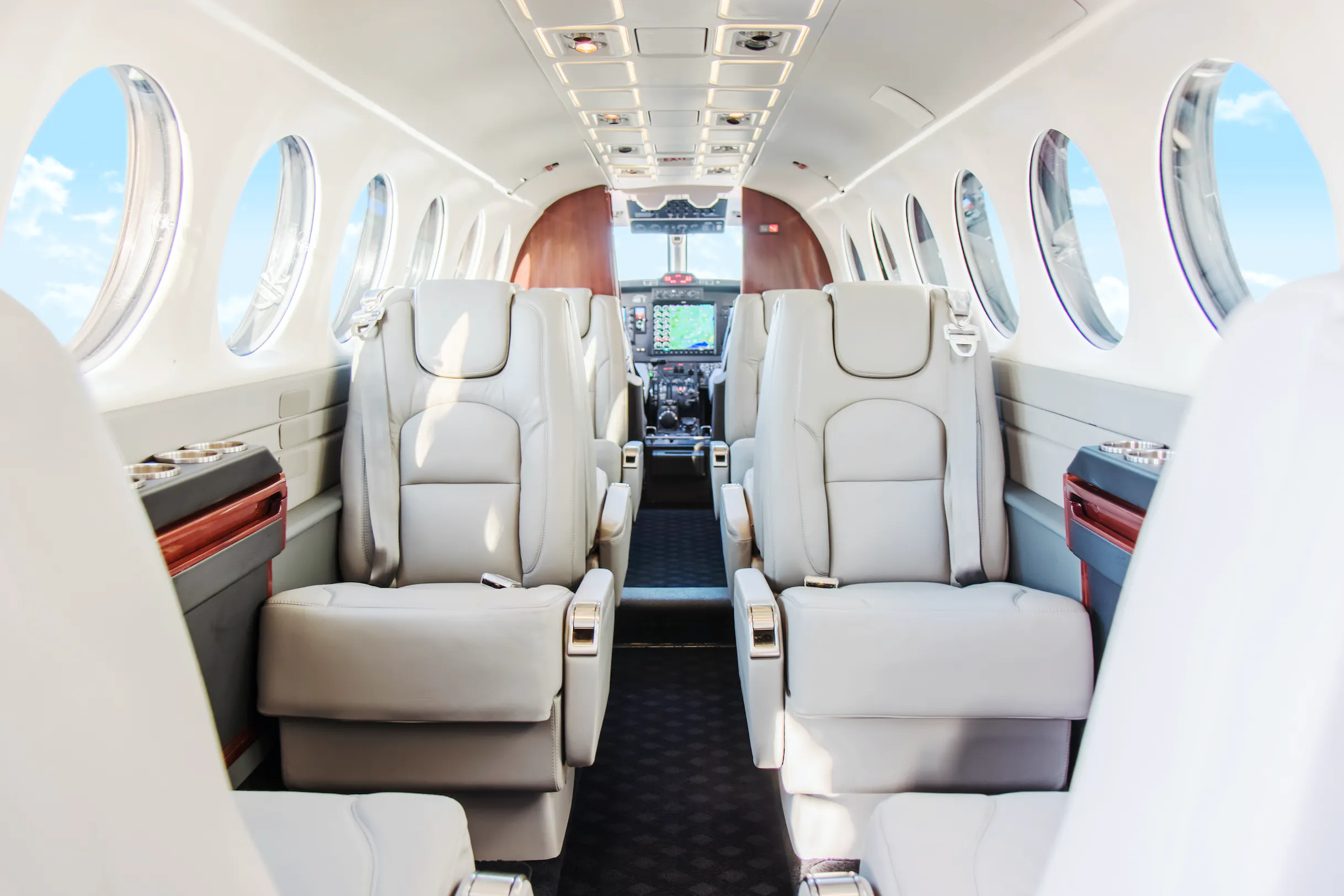 Advanced Air King Air 350 Jet Center LA - Interior Seats